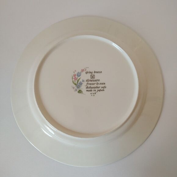 Decorative Spring Breeze Stoneware Plates 4148 1-3 Multicolored Flowers 10.75" W - Picture 5 of 16